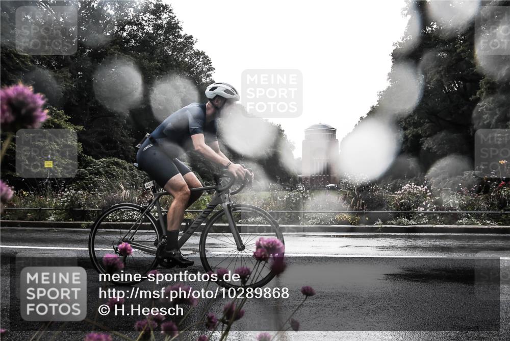 13.09.2026 - Stadtparktriathlon H.Heesch http://msf.ph/oto/10289868 13.09.2026 11:48:54 Radfahren 867 meine-sportfotos.de