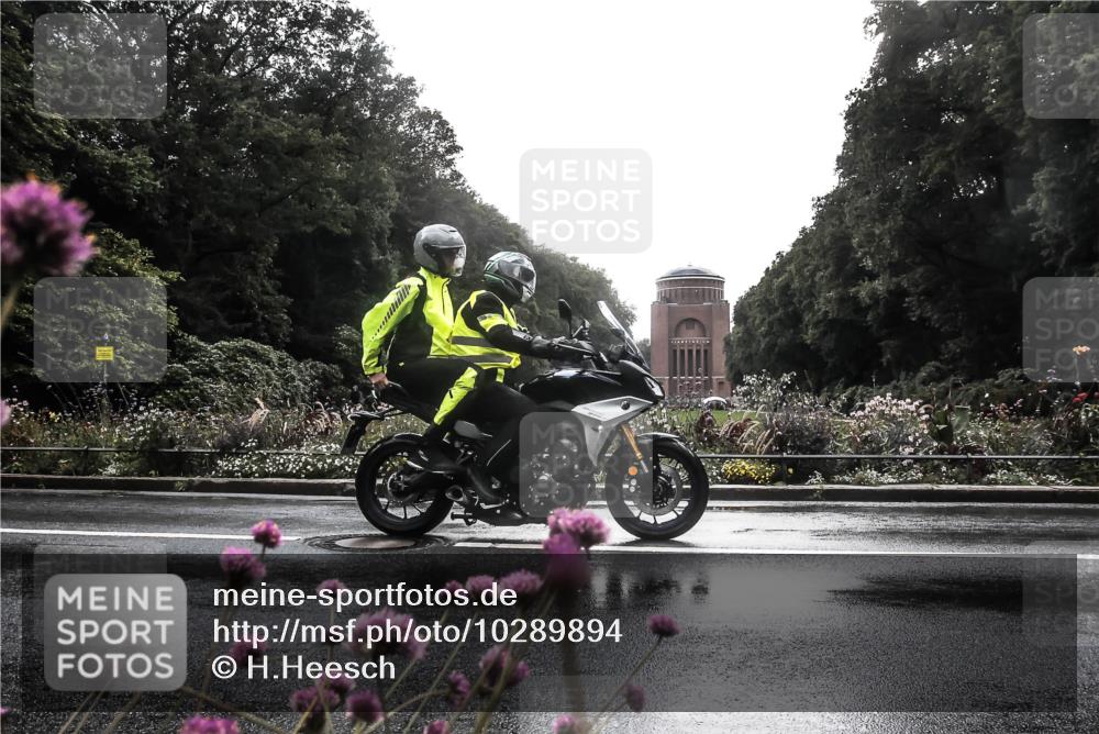 13.09.2026 - Stadtparktriathlon H.Heesch http://msf.ph/oto/10289894 13.09.2026 11:49:17 Radfahren 892 meine-sportfotos.de