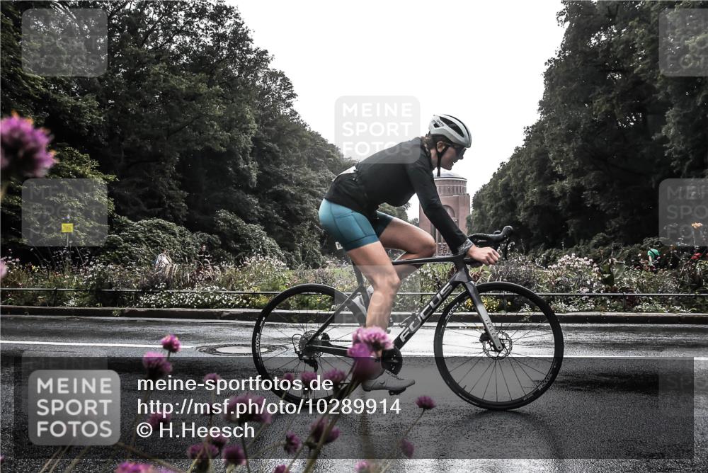 13.09.2026 - Stadtparktriathlon H.Heesch http://msf.ph/oto/10289914 13.09.2026 11:49:34 Radfahren 710, 735, 750, 765, 793, 810, 919, 941 meine-sportfotos.de