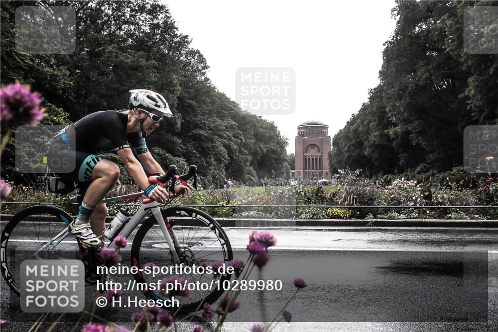 13.09.2026 - Stadtparktriathlon H.Heesch http://msf.ph/oto/10289980 13.09.2026 11:50:04 Radfahren 820 meine-sportfotos.de