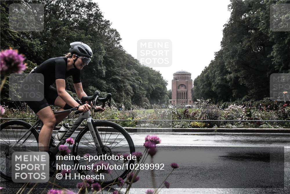 13.09.2026 - Stadtparktriathlon H.Heesch http://msf.ph/oto/10289992 13.09.2026 11:50:12 Radfahren 771, 778, 814 meine-sportfotos.de