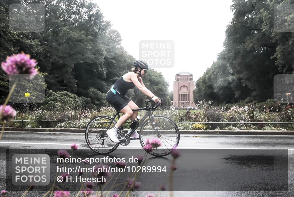 13.09.2026 - Stadtparktriathlon H.Heesch http://msf.ph/oto/10289994 13.09.2026 12:59:17 Radfahren 1070, 1151, 1219, 1292, 1379, 1381 meine-sportfotos.de