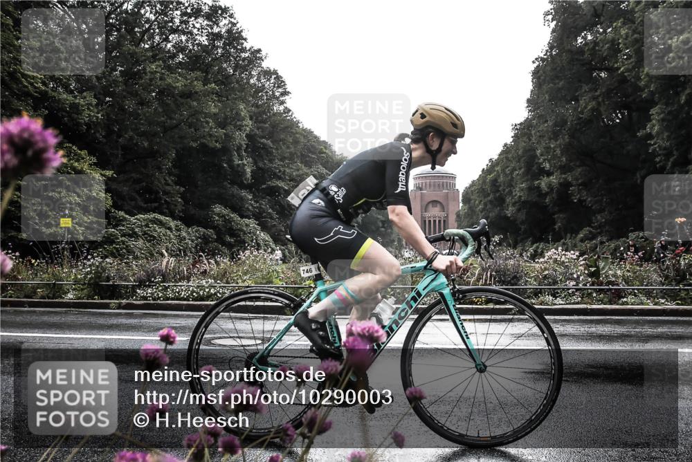 13.09.2026 - Stadtparktriathlon H.Heesch http://msf.ph/oto/10290003 13.09.2026 11:50:17 Radfahren 746, 771, 914, 916 meine-sportfotos.de