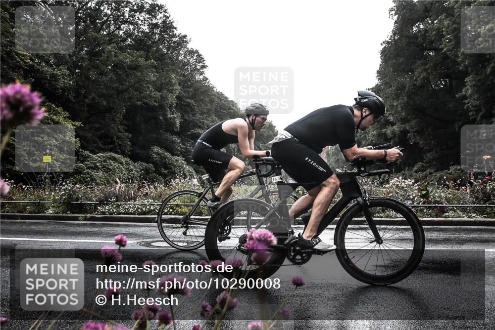 13.09.2026 - Stadtparktriathlon H.Heesch http://msf.ph/oto/10290008 13.09.2026 11:50:18 Radfahren 746, 771, 914, 916 meine-sportfotos.de