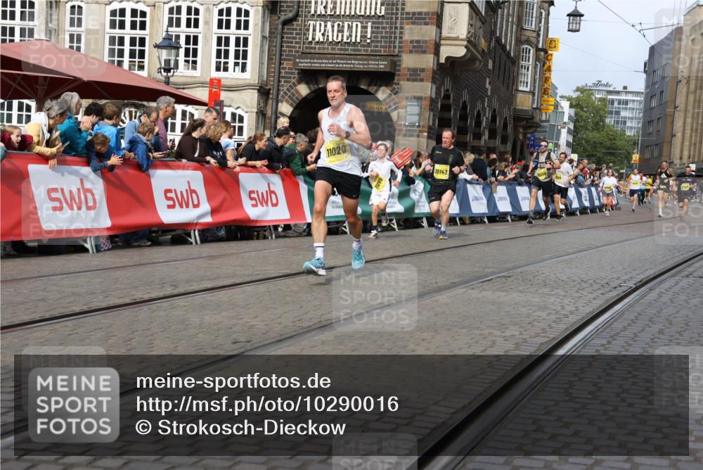 13.09.2026 - 21. swb-Marathon Bremen Strokosch-Dieckow http://msf.ph/oto/10290016 13.09.2026 10:45:22 Ziel 10096, 10214, 10266, 10628, 10735, 11020, 13591, 10318, 10352, 10536, 10583, 11088, 11209, 11232, 11478, 11749, 11835, 12290, 12355, 12534, 13628 meine-sportfotos.de