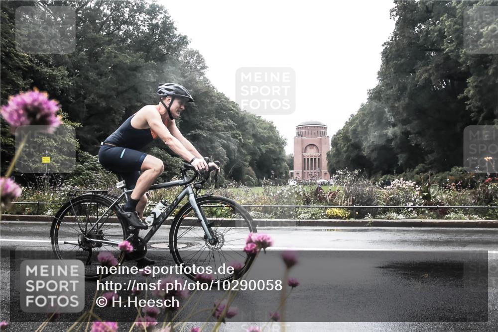 13.09.2026 - Stadtparktriathlon H.Heesch http://msf.ph/oto/10290058 13.09.2026 12:59:47 Radfahren 1107, 1168, 1302, 1303, 1414, 1428 meine-sportfotos.de