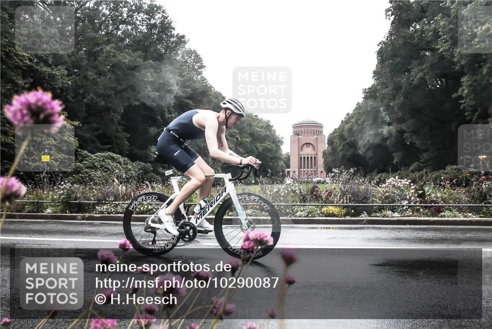 13.09.2026 - Stadtparktriathlon H.Heesch http://msf.ph/oto/10290087 13.09.2026 13:00:00 Radfahren 1082, 1221, 1233, 1239 meine-sportfotos.de