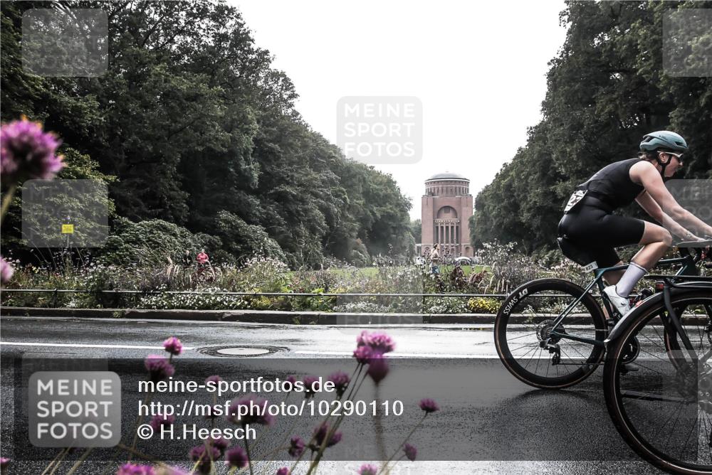 13.09.2026 - Stadtparktriathlon H.Heesch http://msf.ph/oto/10290110 13.09.2026 11:51:23 Radfahren 722, 812, 823, 853, 886, 894, 1800 meine-sportfotos.de