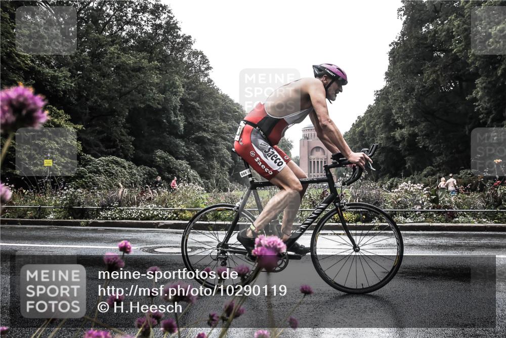 13.09.2026 - Stadtparktriathlon H.Heesch http://msf.ph/oto/10290119 13.09.2026 11:51:26 Radfahren 722, 796, 812, 823, 853, 886, 1800 meine-sportfotos.de