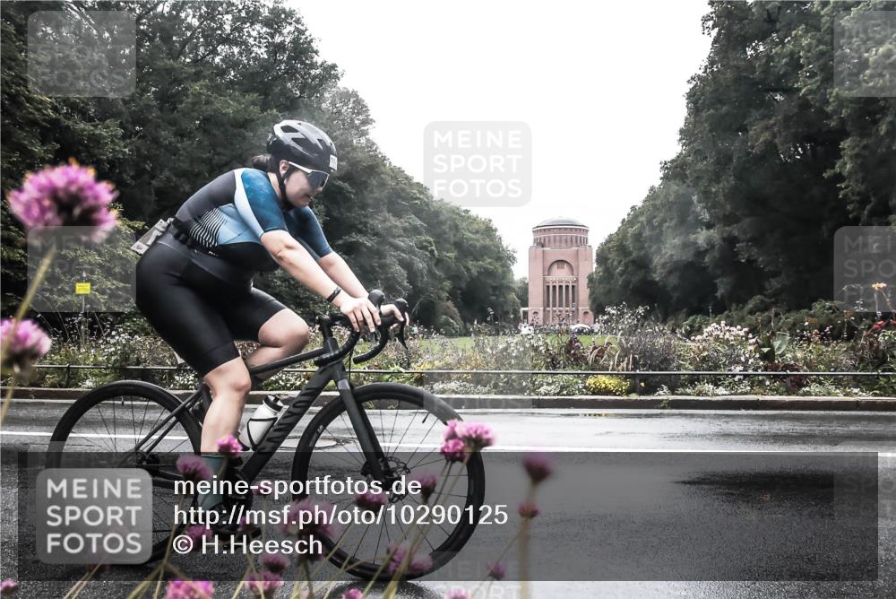 13.09.2026 - Stadtparktriathlon H.Heesch http://msf.ph/oto/10290125 13.09.2026 13:00:10 Radfahren 1117, 1160, 1203, 1267, 1310, 1358, 1412 meine-sportfotos.de