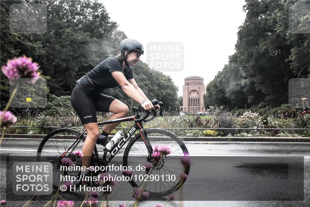 13.09.2026 - Stadtparktriathlon H.Heesch http://msf.ph/oto/10290130 13.09.2026 13:00:12 Radfahren 1117, 1160, 1203, 1267, 1310, 1358 meine-sportfotos.de