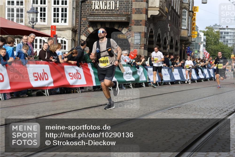 13.09.2026 - 21. swb-Marathon Bremen Strokosch-Dieckow http://msf.ph/oto/10290136 13.09.2026 10:45:25 Ziel 10096, 10143, 10214, 10735, 10866, 11020, 11396, 13591, 10318, 10352, 10536, 10541, 10583, 11063, 11088, 11209, 11232, 11749, 12290, 12355, 13532, 13628 meine-sportfotos.de
