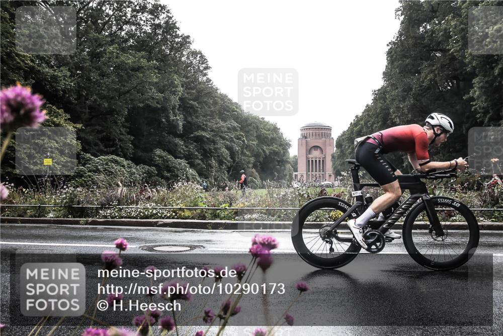 13.09.2026 - Stadtparktriathlon H.Heesch http://msf.ph/oto/10290173 13.09.2026 11:51:58 Radfahren 713, 755, 830, 877, 903 meine-sportfotos.de