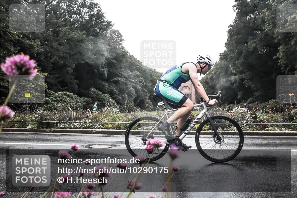 13.09.2026 - Stadtparktriathlon H.Heesch http://msf.ph/oto/10290175 13.09.2026 13:00:27 Radfahren 1194 meine-sportfotos.de