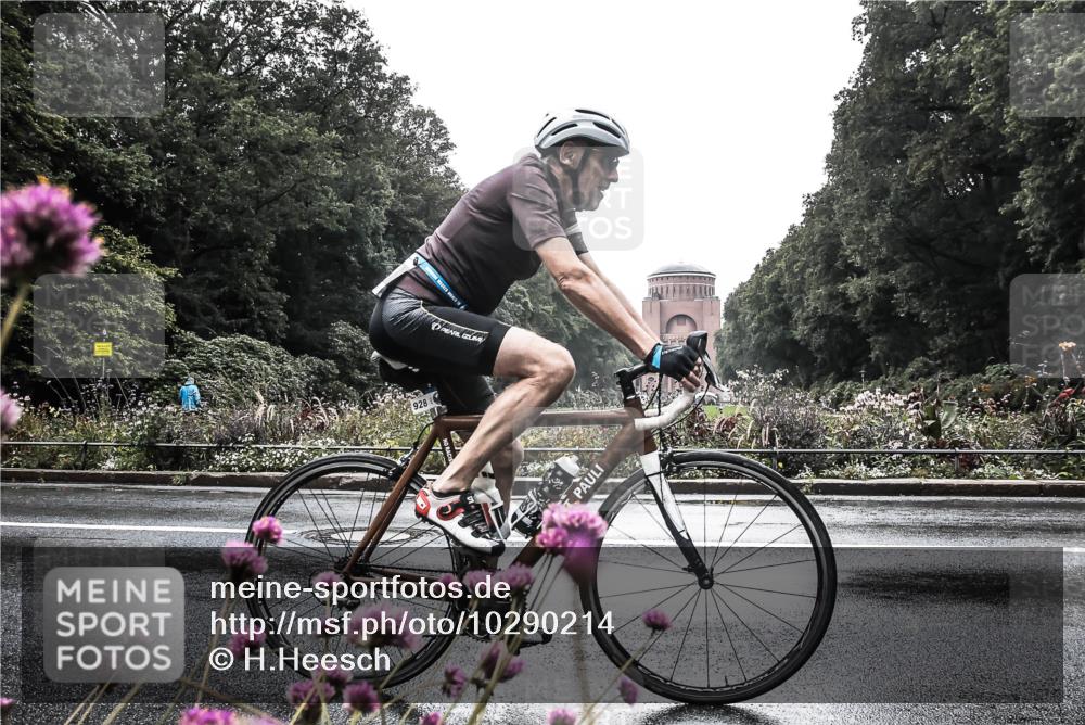 13.09.2026 - Stadtparktriathlon H.Heesch http://msf.ph/oto/10290214 13.09.2026 11:52:30 Radfahren 716, 806, 928 meine-sportfotos.de