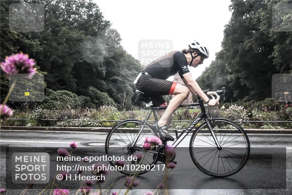 13.09.2026 - Stadtparktriathlon H.Heesch http://msf.ph/oto/10290217 13.09.2026 13:00:50 Radfahren 1228, 1230, 1274, 1285, 1341 meine-sportfotos.de