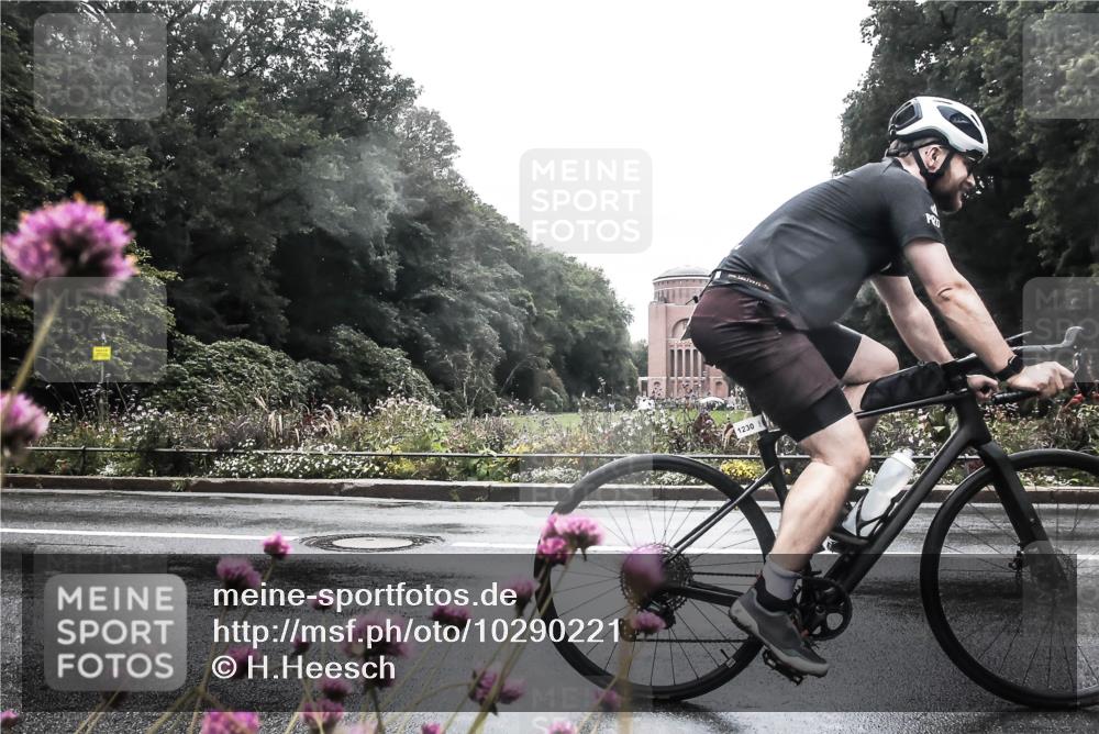 13.09.2026 - Stadtparktriathlon H.Heesch http://msf.ph/oto/10290221 13.09.2026 13:00:50 Radfahren 1228, 1230, 1274, 1285, 1341 meine-sportfotos.de