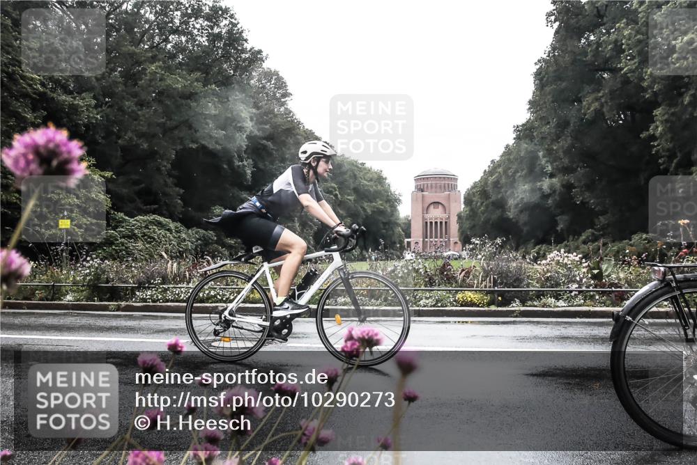 13.09.2026 - Stadtparktriathlon H.Heesch http://msf.ph/oto/10290273 13.09.2026 13:01:13 Radfahren 1209, 1216, 1294, 1325, 1362, 1388, 1400 meine-sportfotos.de