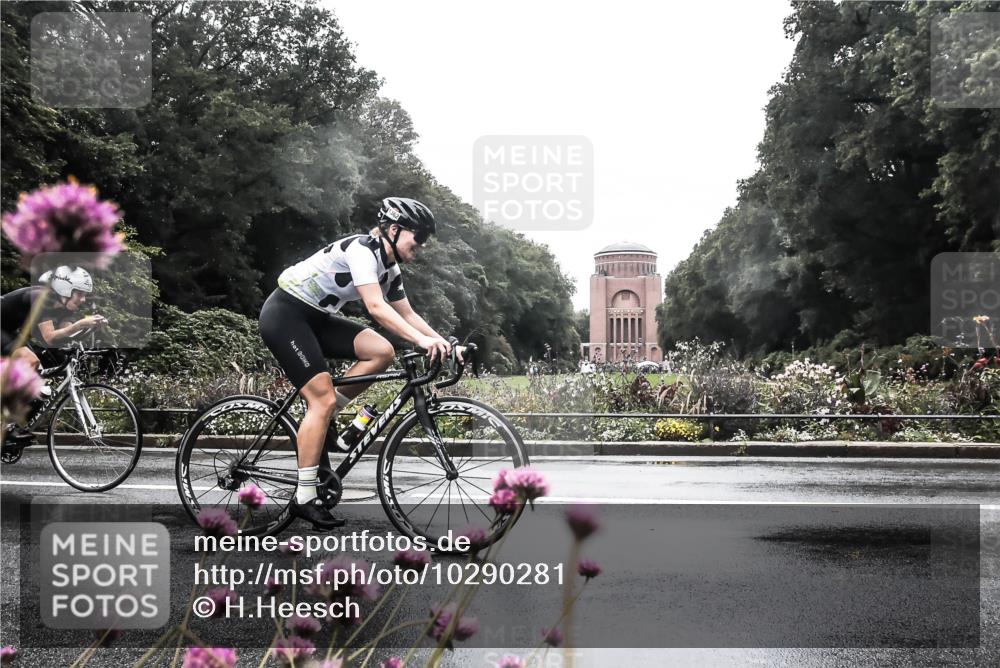 13.09.2026 - Stadtparktriathlon H.Heesch http://msf.ph/oto/10290281 13.09.2026 13:01:17 Radfahren 1119, 1188, 1229, 1294, 1362, 1387, 1388 meine-sportfotos.de