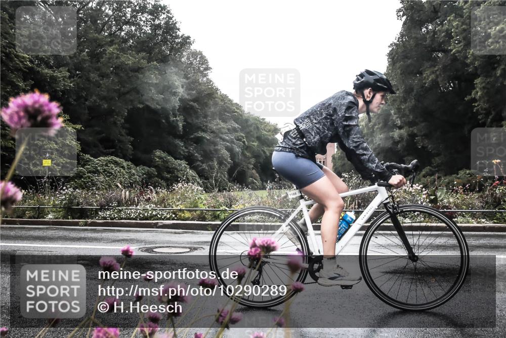 13.09.2026 - Stadtparktriathlon H.Heesch http://msf.ph/oto/10290289 13.09.2026 13:01:18 Radfahren 1119, 1188, 1214, 1229, 1294, 1362, 1387 meine-sportfotos.de
