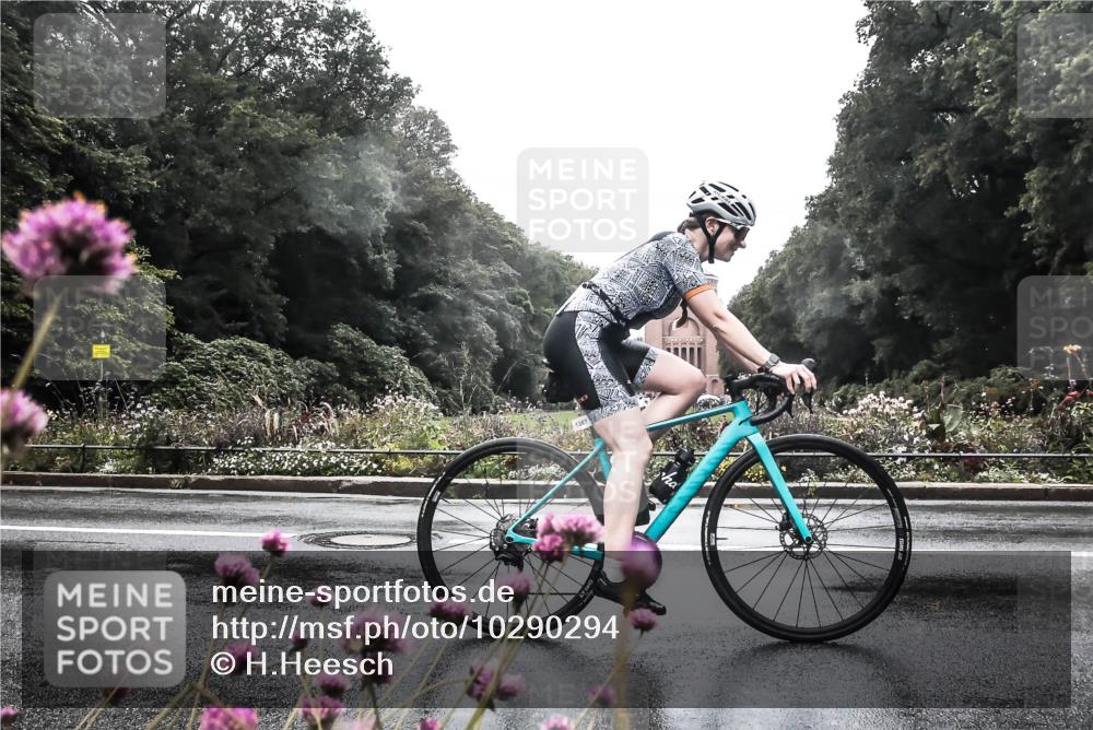 13.09.2026 - Stadtparktriathlon H.Heesch http://msf.ph/oto/10290294 13.09.2026 13:01:18 Radfahren 1119, 1188, 1214, 1229, 1294, 1362, 1387 meine-sportfotos.de