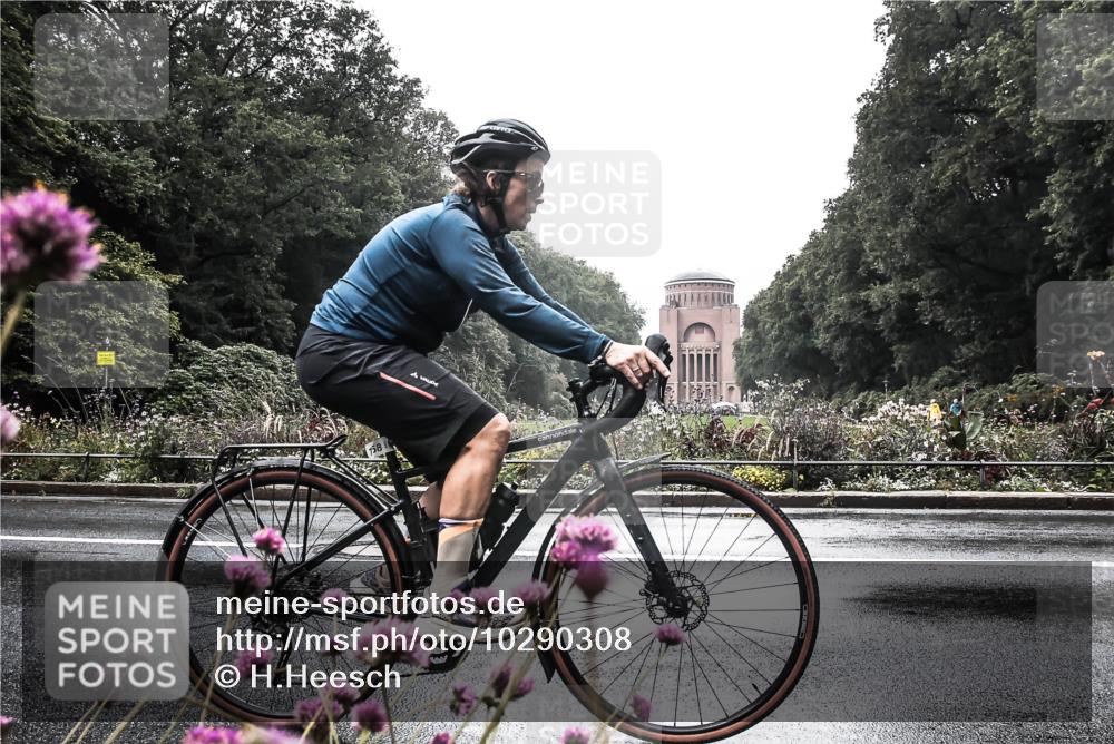 13.09.2026 - Stadtparktriathlon H.Heesch http://msf.ph/oto/10290308 13.09.2026 11:53:00 Radfahren 758, 852, 854, 887 meine-sportfotos.de