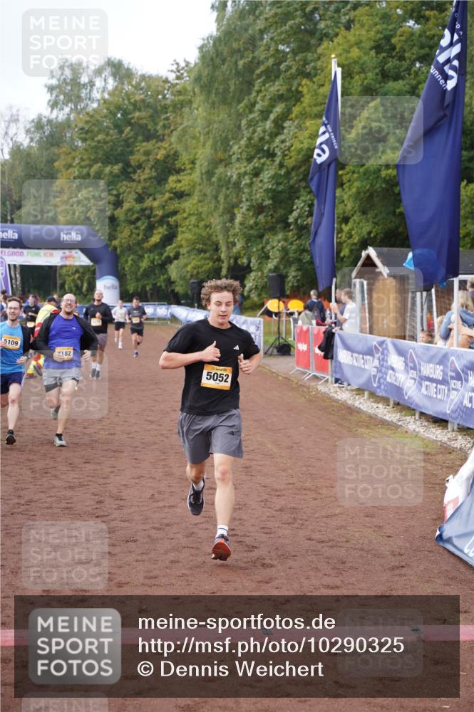 13.09.2026 - Airport Race Dennis Weichert http://msf.ph/oto/10290325 13.09.2026 10:31:36 Ziel 4182, 5052, 5093, 5097, 5109, 5275, 5383 meine-sportfotos.de