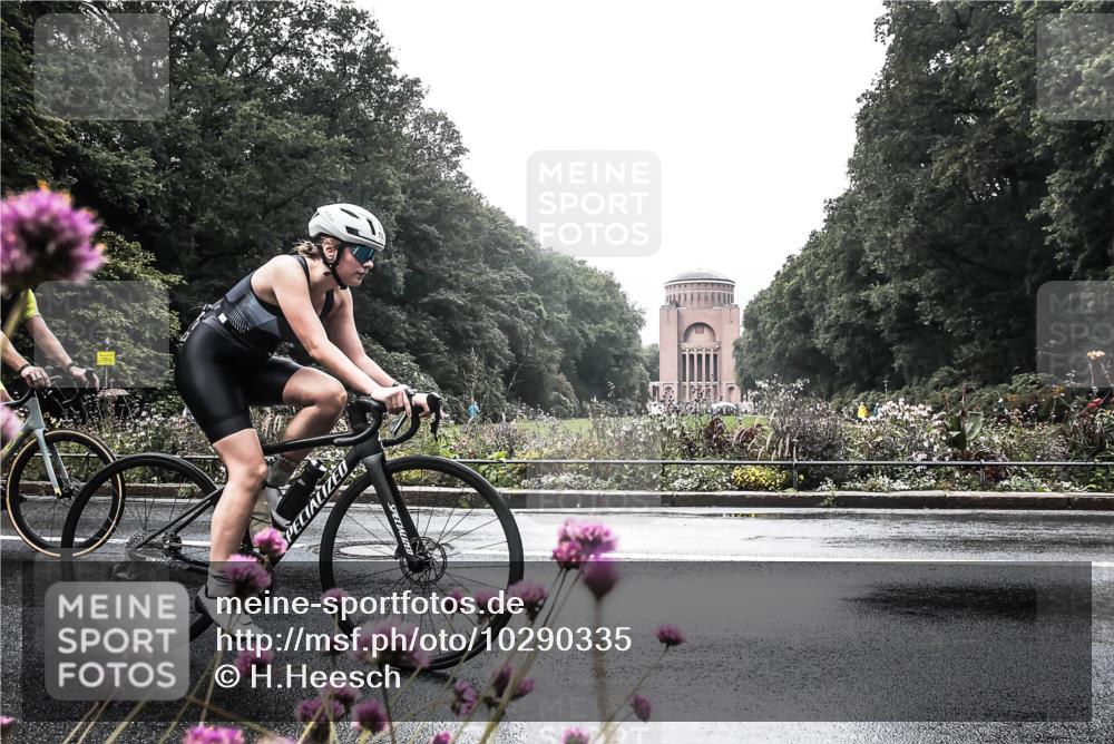 13.09.2026 - Stadtparktriathlon H.Heesch http://msf.ph/oto/10290335 13.09.2026 11:53:16 Radfahren 798, 839, 866 meine-sportfotos.de