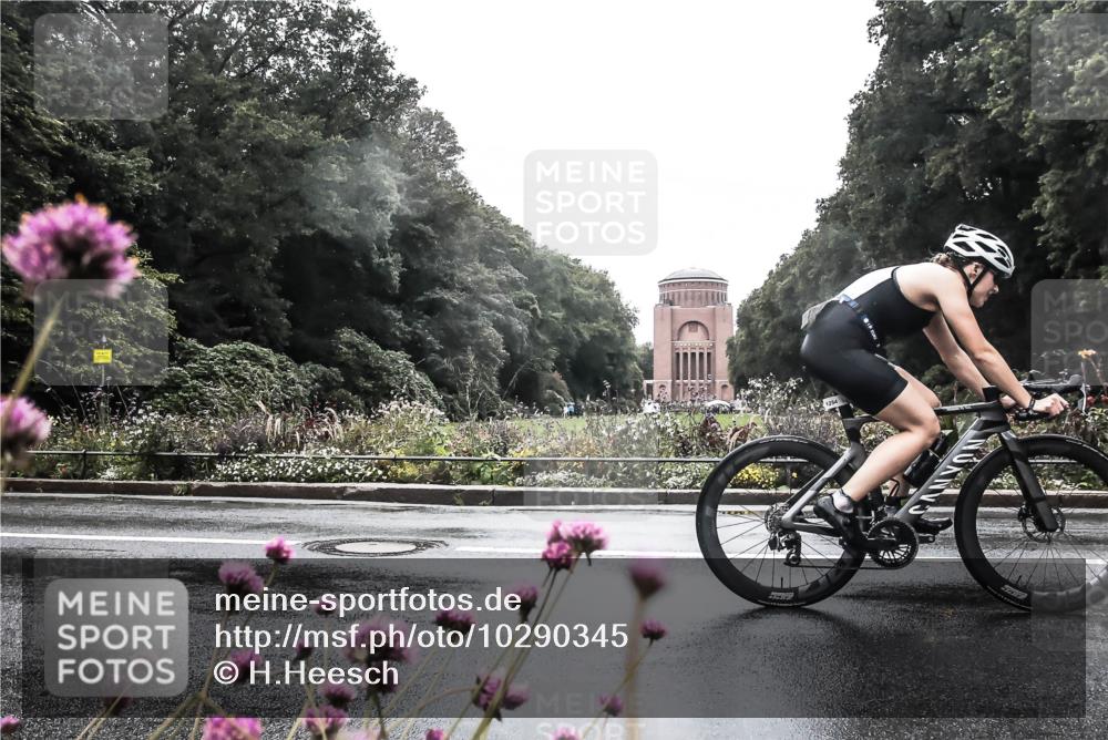 13.09.2026 - Stadtparktriathlon H.Heesch http://msf.ph/oto/10290345 13.09.2026 13:01:33 Radfahren 1254, 1293, 1308, 1382 meine-sportfotos.de