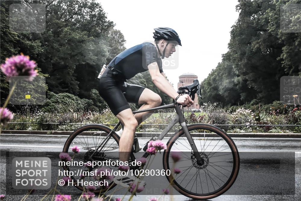 13.09.2026 - Stadtparktriathlon H.Heesch http://msf.ph/oto/10290360 13.09.2026 13:01:37 Radfahren 1224, 1293, 1308, 1326, 1382 meine-sportfotos.de