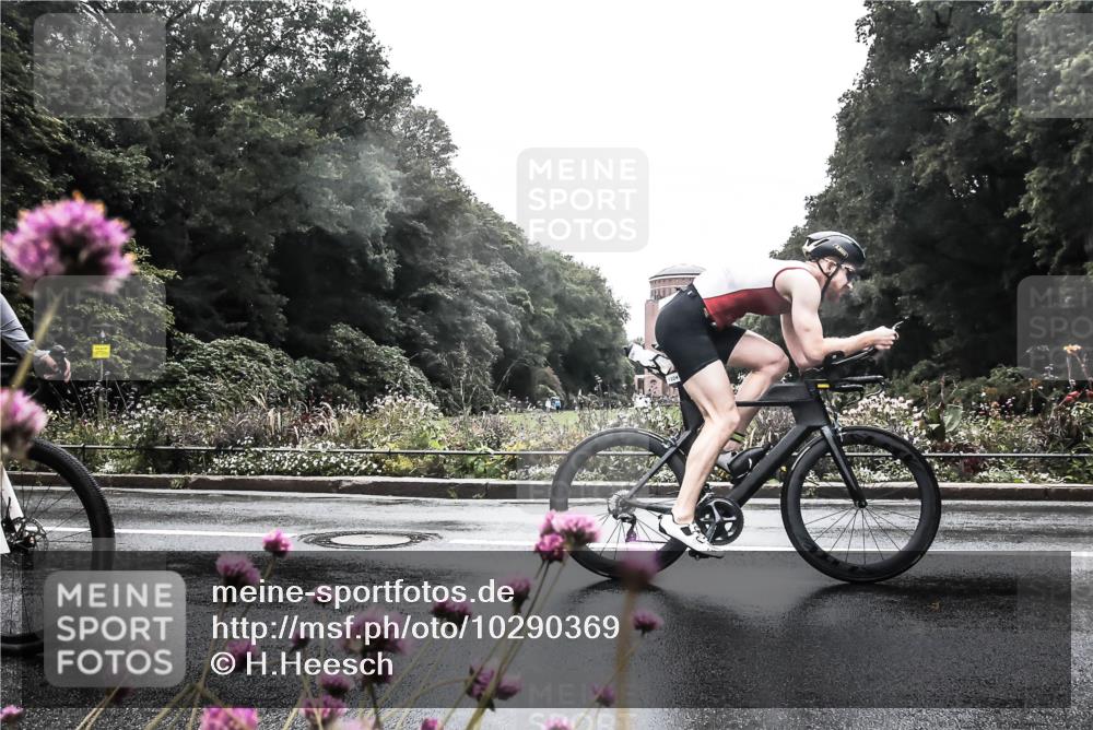 13.09.2026 - Stadtparktriathlon H.Heesch http://msf.ph/oto/10290369 13.09.2026 13:01:38 Radfahren 1224, 1293, 1326, 1382 meine-sportfotos.de
