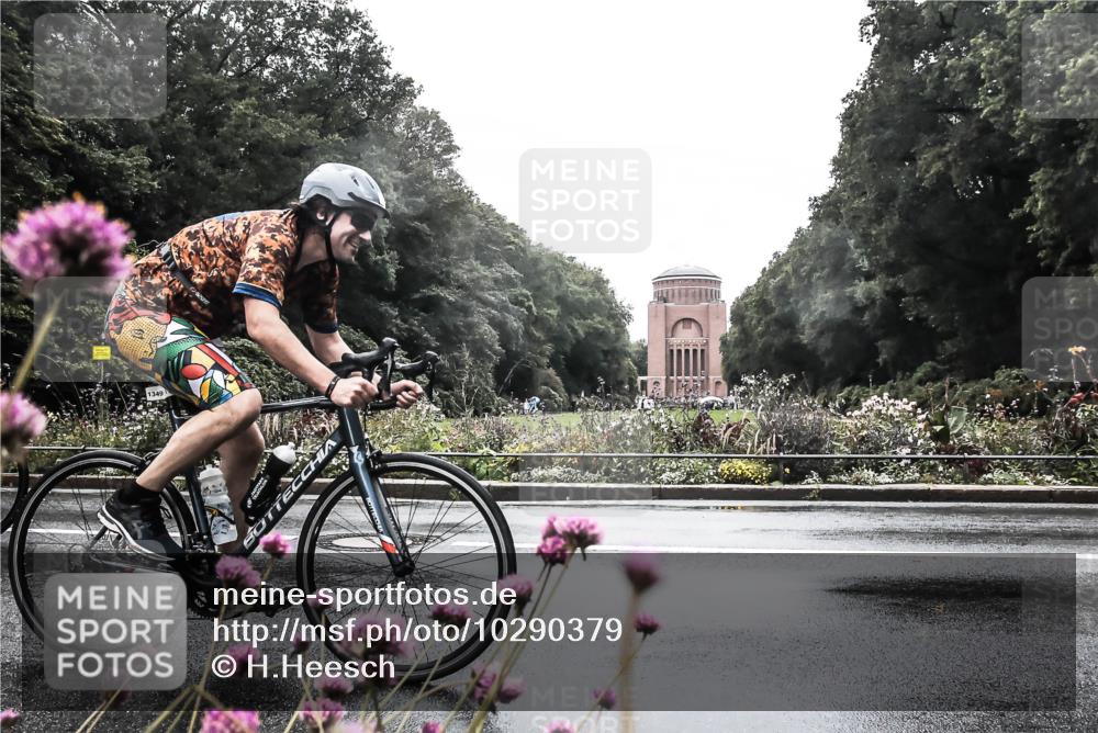 13.09.2026 - Stadtparktriathlon H.Heesch http://msf.ph/oto/10290379 13.09.2026 13:01:49 Radfahren 1280, 1349, 1368 meine-sportfotos.de