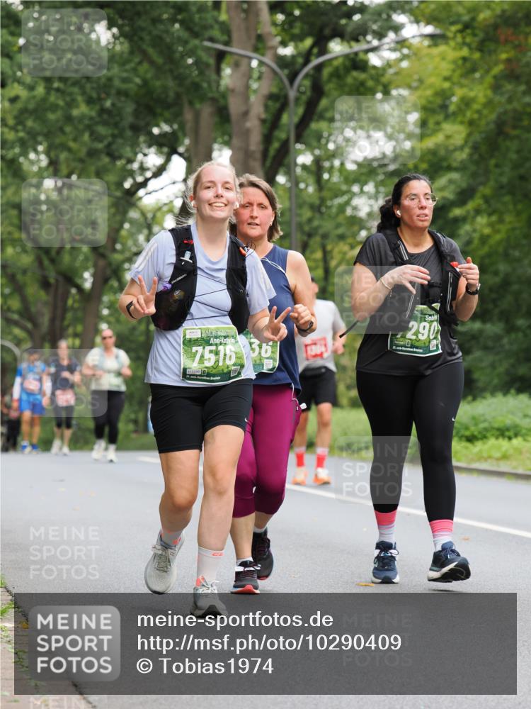 13.09.2026 - 21. swb-Marathon Bremen TobiasT http://msf.ph/oto/10290409 13.09.2026 12:31:07 Laufen 7515, 36, 5586, 21, 126, 290, 21 meine-sportfotos.de