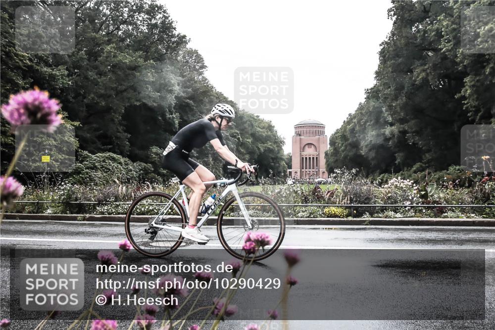13.09.2026 - Stadtparktriathlon H.Heesch http://msf.ph/oto/10290429 13.09.2026 13:02:01 Radfahren 1232, 1248, 1255, 1287, 1299, 1329, 1355, 1393 meine-sportfotos.de