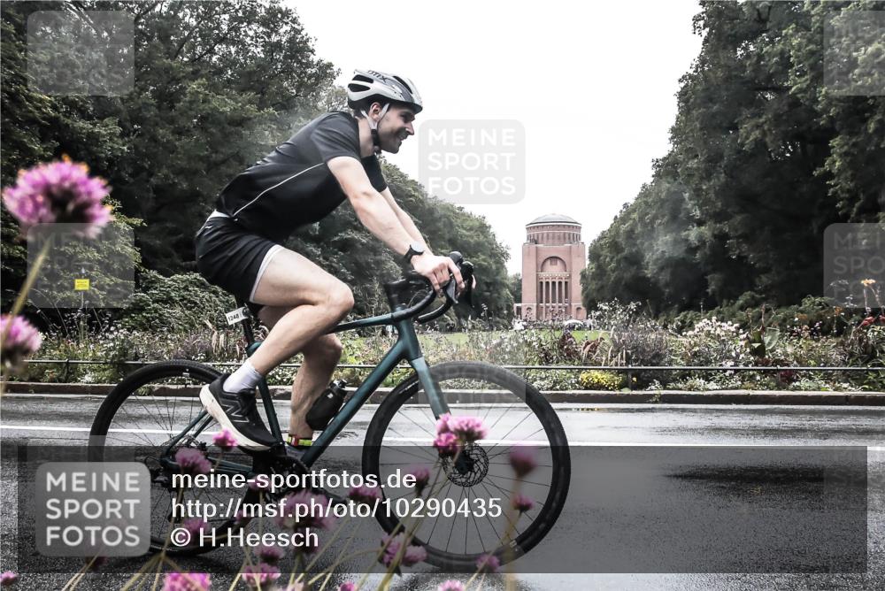 13.09.2026 - Stadtparktriathlon H.Heesch http://msf.ph/oto/10290435 13.09.2026 13:02:01 Radfahren 1232, 1248, 1255, 1287, 1299, 1329, 1355, 1393 meine-sportfotos.de