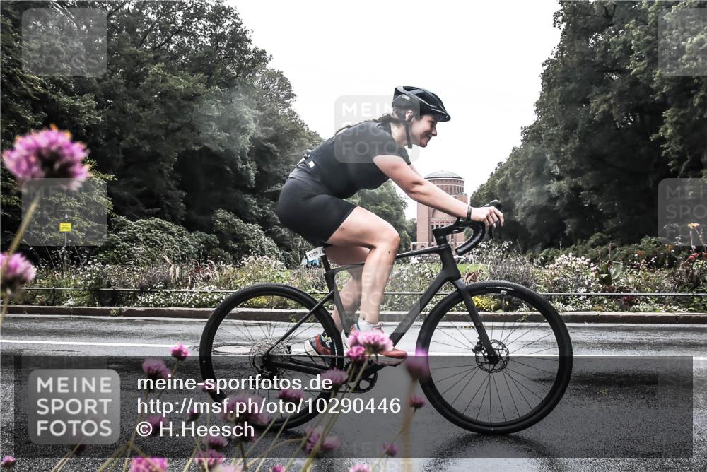 13.09.2026 - Stadtparktriathlon H.Heesch http://msf.ph/oto/10290446 13.09.2026 13:02:04 Radfahren 1217, 1232, 1248, 1255, 1287, 1355, 1411 meine-sportfotos.de