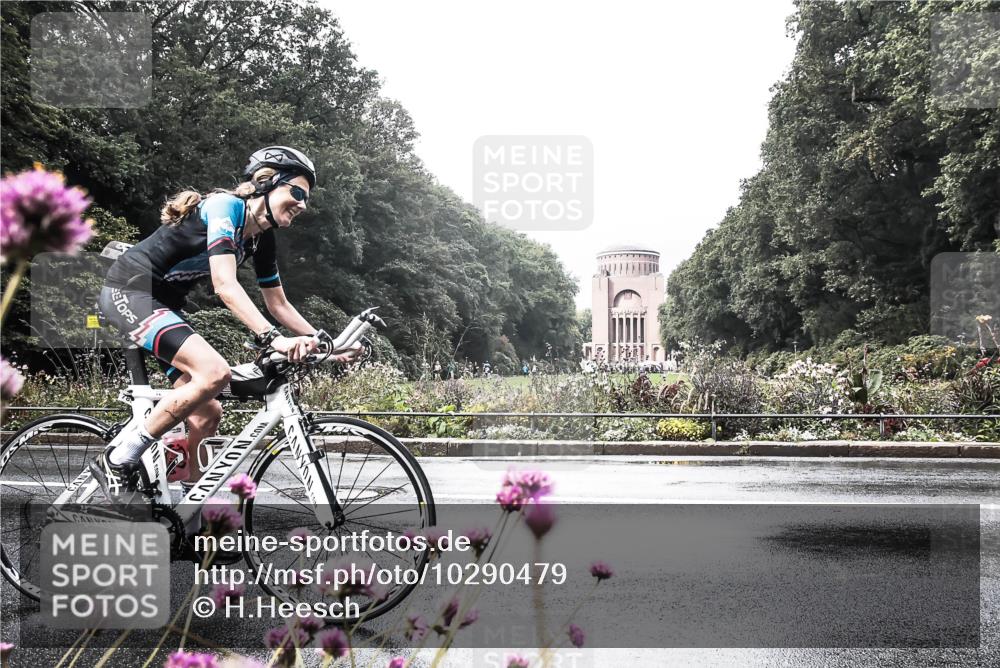13.09.2026 - Stadtparktriathlon H.Heesch http://msf.ph/oto/10290479 13.09.2026 11:54:22 Radfahren 789, 824, 885, 933 meine-sportfotos.de