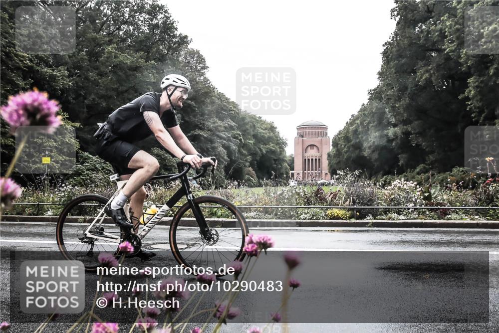 13.09.2026 - Stadtparktriathlon H.Heesch http://msf.ph/oto/10290483 13.09.2026 13:02:16 Radfahren 1204, 1262, 1273, 1395, 1396 meine-sportfotos.de