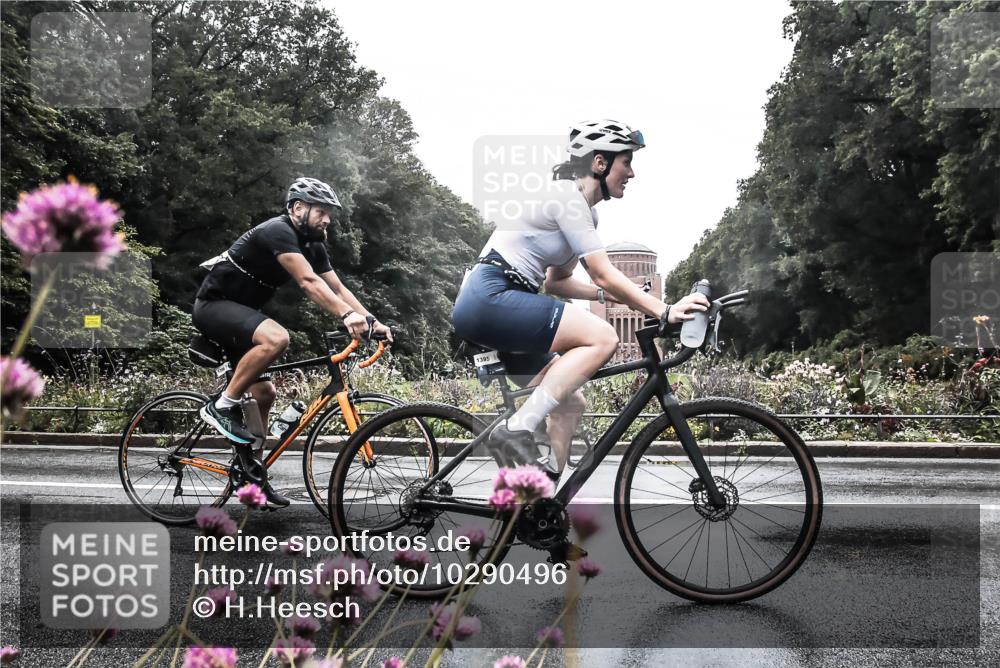 13.09.2026 - Stadtparktriathlon H.Heesch http://msf.ph/oto/10290496 13.09.2026 13:02:19 Radfahren 1204, 1262, 1356, 1395, 1396 meine-sportfotos.de