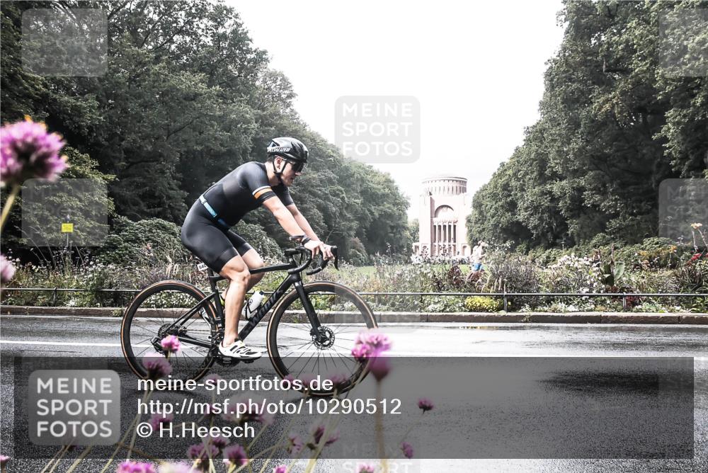 13.09.2026 - Stadtparktriathlon H.Heesch http://msf.ph/oto/10290512 13.09.2026 11:54:38 Radfahren 724, 840, 863, 946 meine-sportfotos.de