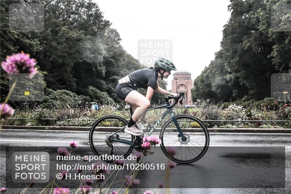 13.09.2026 - Stadtparktriathlon H.Heesch http://msf.ph/oto/10290516 13.09.2026 13:02:24 Radfahren 1195, 1347, 1356, 1364, 1380 meine-sportfotos.de