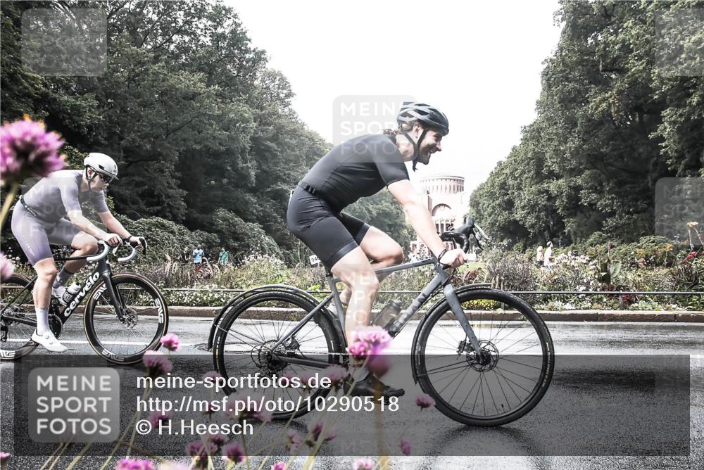 13.09.2026 - Stadtparktriathlon H.Heesch http://msf.ph/oto/10290518 13.09.2026 11:54:39 Radfahren 724, 763, 840, 863, 946 meine-sportfotos.de