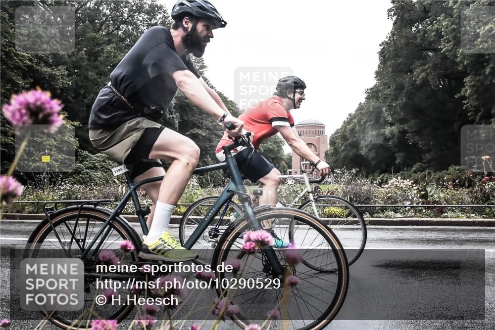 13.09.2026 - Stadtparktriathlon H.Heesch http://msf.ph/oto/10290529 13.09.2026 13:02:25 Radfahren 1195, 1347, 1356, 1363, 1364, 1380 meine-sportfotos.de