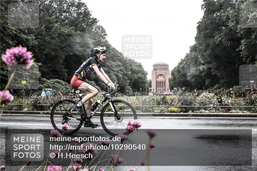 13.09.2026 - Stadtparktriathlon H.Heesch http://msf.ph/oto/10290540 13.09.2026 13:02:32 Radfahren 1220, 1334, 1363, 1408 meine-sportfotos.de