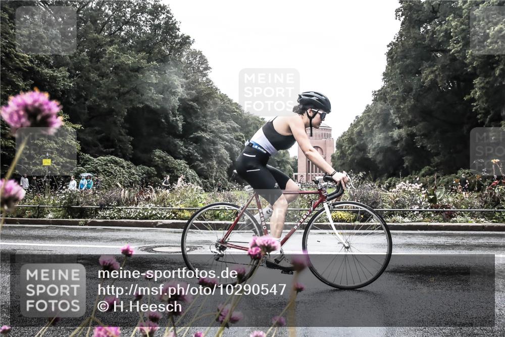 13.09.2026 - Stadtparktriathlon H.Heesch http://msf.ph/oto/10290547 13.09.2026 13:02:33 Radfahren 1220, 1334, 1378, 1408 meine-sportfotos.de