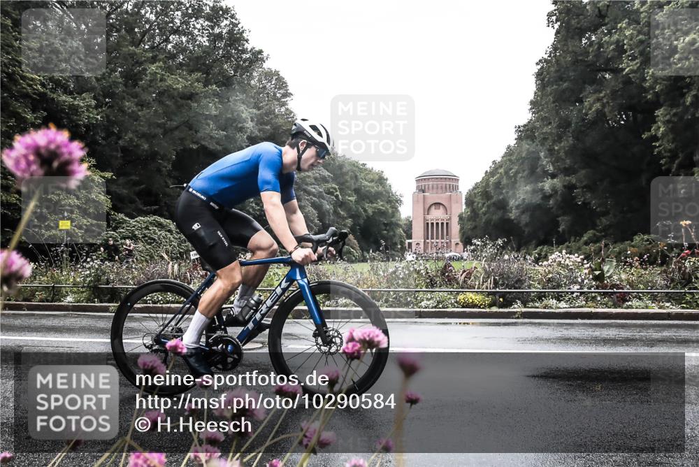 13.09.2026 - Stadtparktriathlon H.Heesch http://msf.ph/oto/10290584 13.09.2026 13:03:02 Radfahren 1251, 1366 meine-sportfotos.de