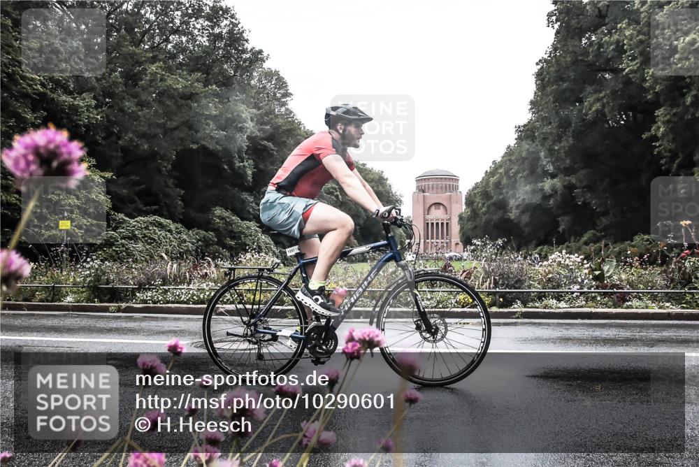13.09.2026 - Stadtparktriathlon H.Heesch http://msf.ph/oto/10290601 13.09.2026 13:03:10 Radfahren 1100, 1234, 1257 meine-sportfotos.de