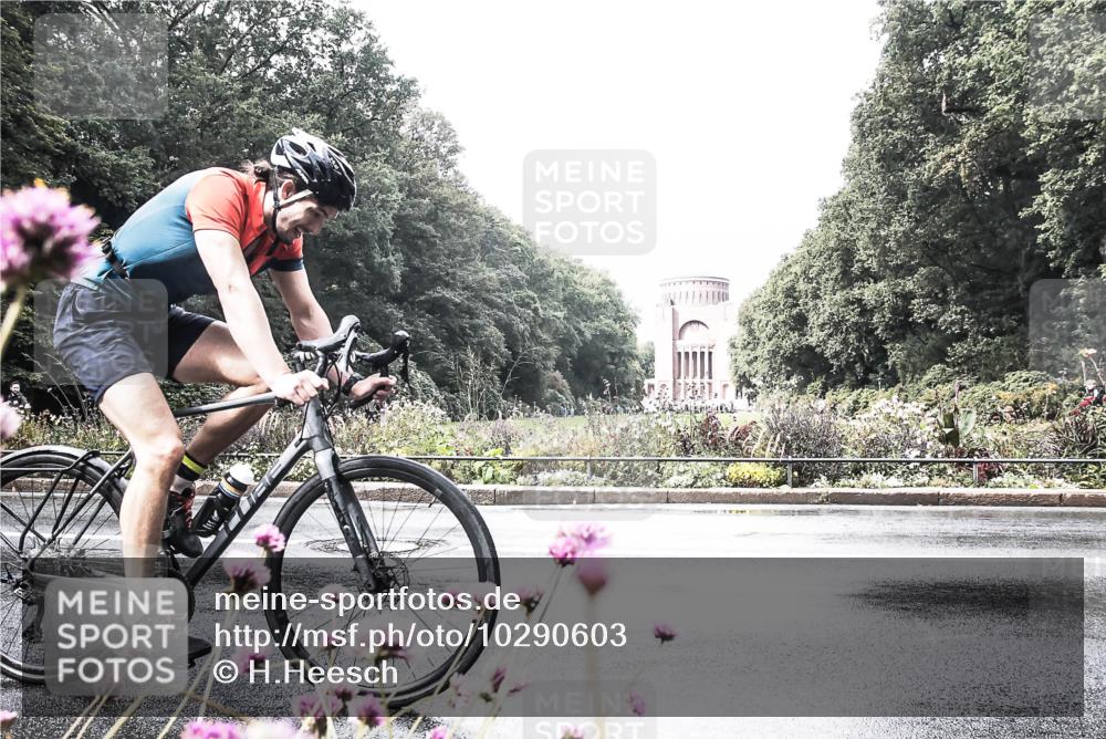 13.09.2026 - Stadtparktriathlon H.Heesch http://msf.ph/oto/10290603 13.09.2026 11:55:12 Radfahren 788, 905 meine-sportfotos.de