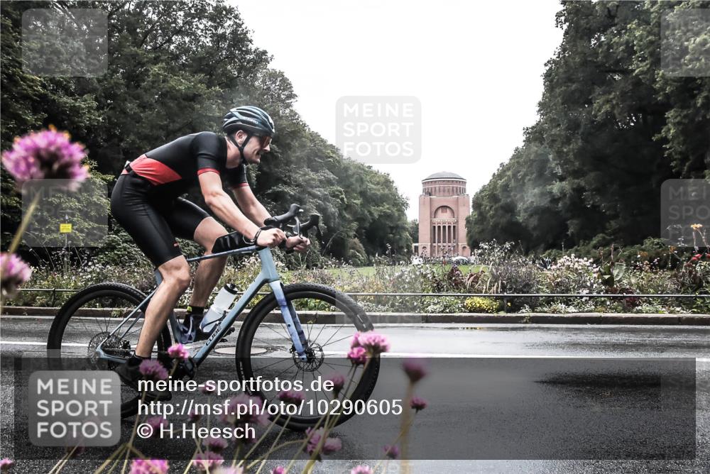 13.09.2026 - Stadtparktriathlon H.Heesch http://msf.ph/oto/10290605 13.09.2026 13:03:13 Radfahren 1234, 1257 meine-sportfotos.de