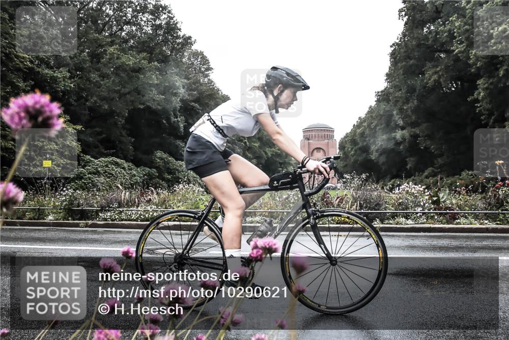 13.09.2026 - Stadtparktriathlon H.Heesch http://msf.ph/oto/10290621 13.09.2026 13:03:25 Radfahren 1078, 1250, 1348 meine-sportfotos.de